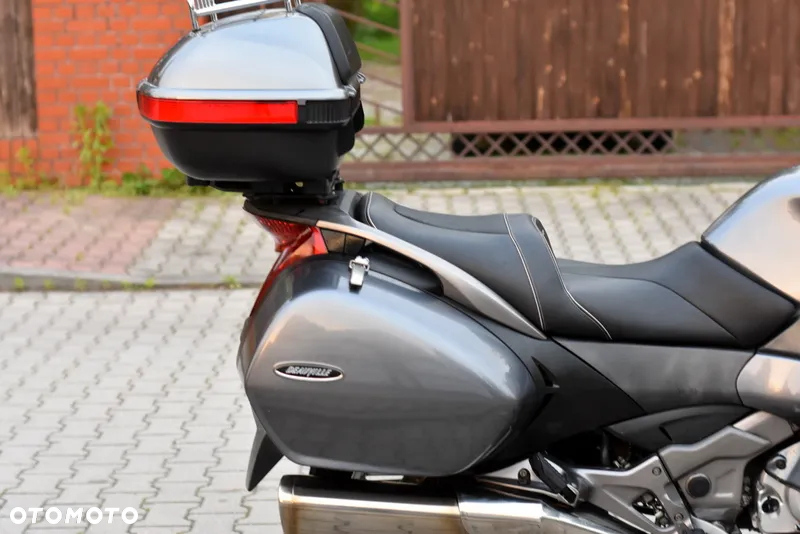 Honda NTV - 10