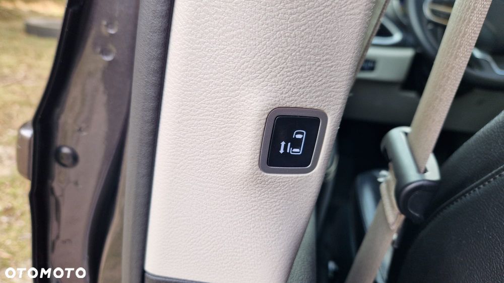 Chrysler Pacifica - 19