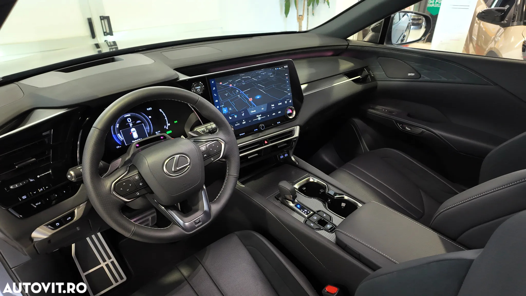 Lexus Seria RX - 17
