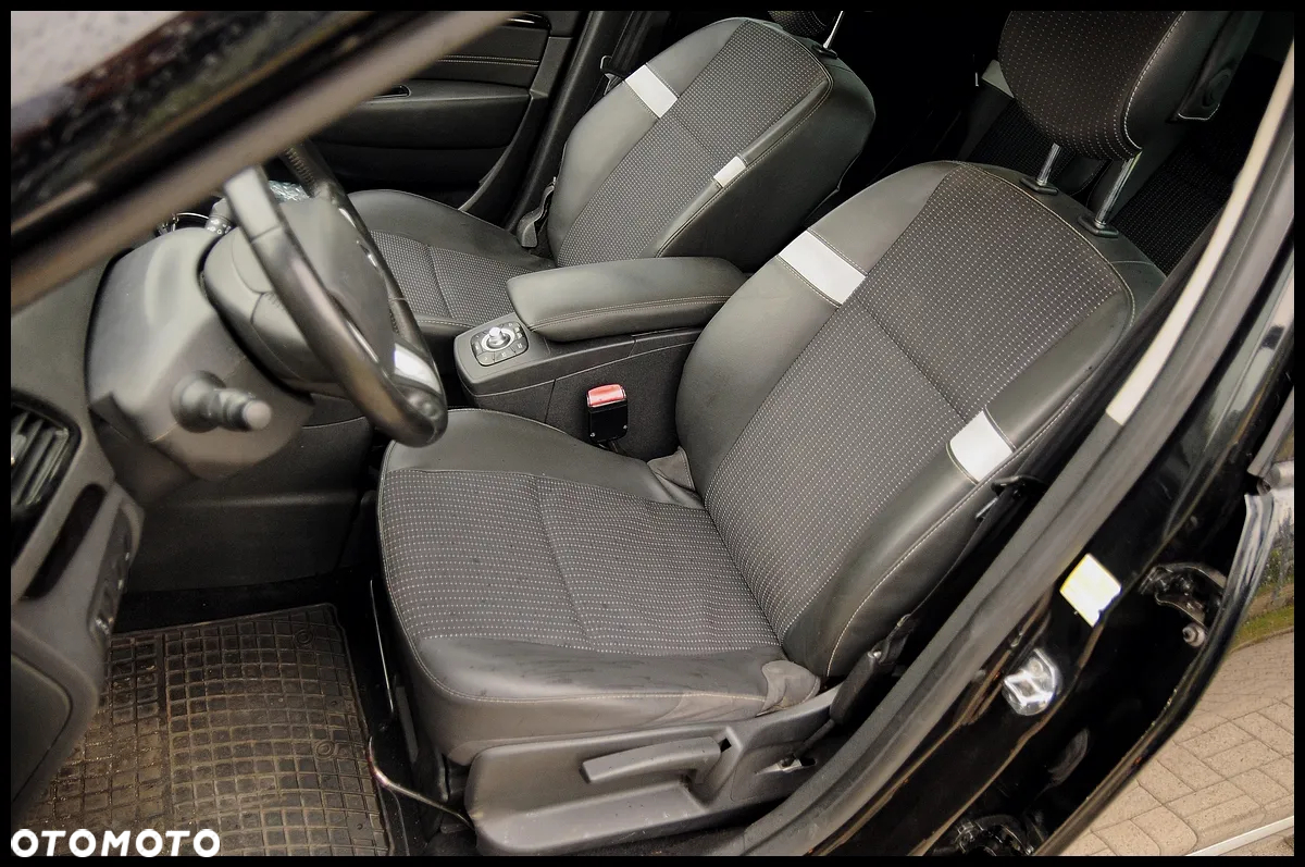 Renault Scenic - 18