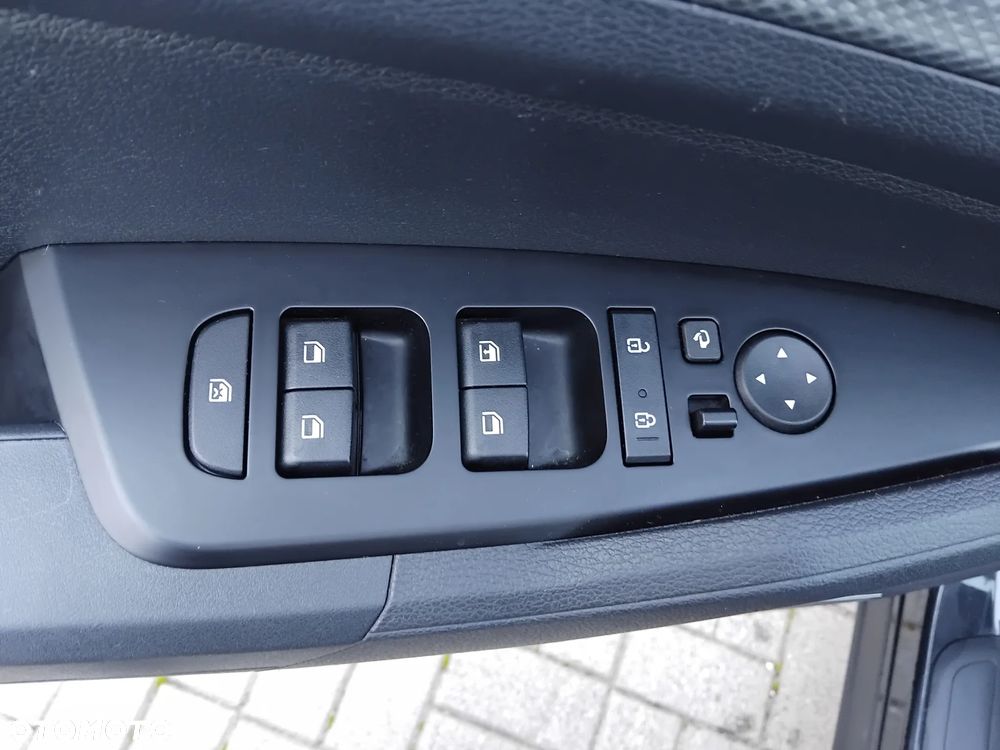 Kia Sportage 1.6 T-GDI M 2WD - 17