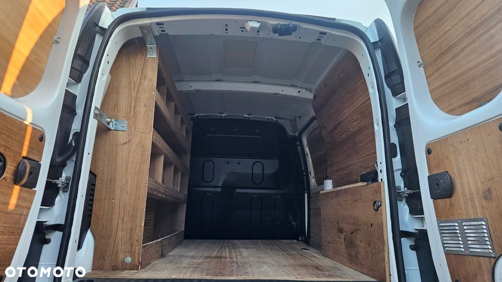 Renault KANGOO - 7