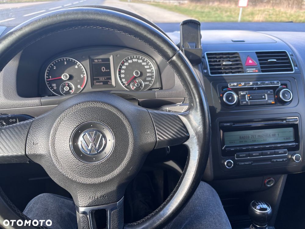 Volkswagen Touran 2.0 TDI DPF Comfortline - 11