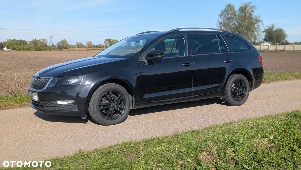 Skoda Octavia 1.6 TDI Ambition - 2