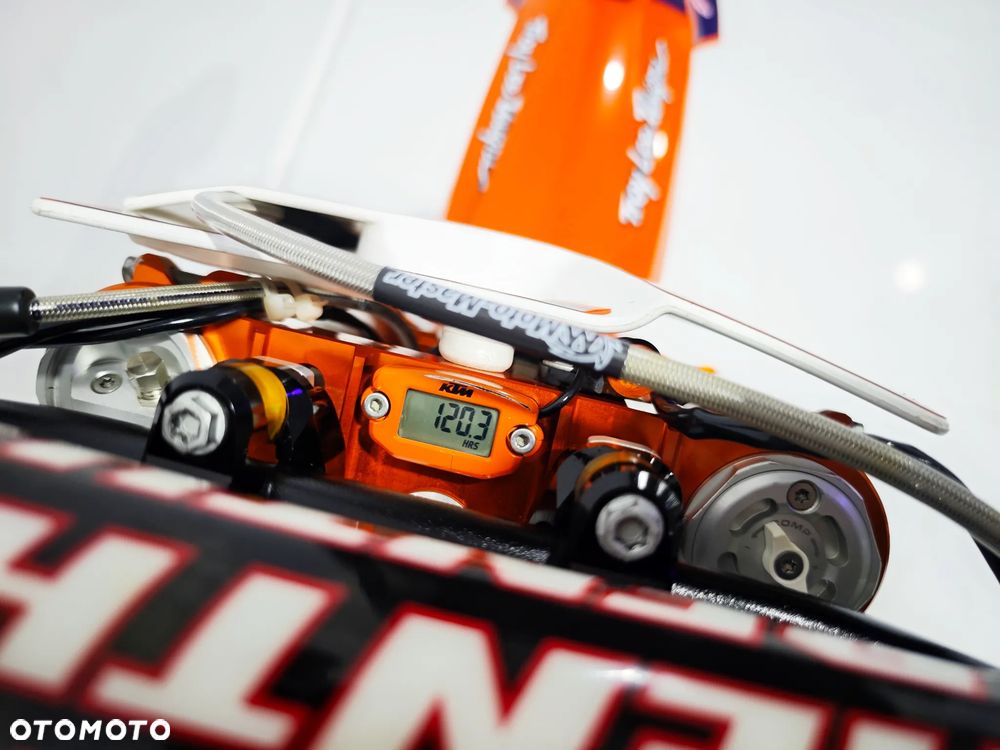 KTM SXF - 19