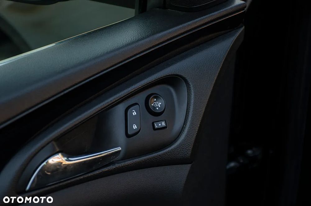 Opel Insignia 2.0 Exclusive - 27