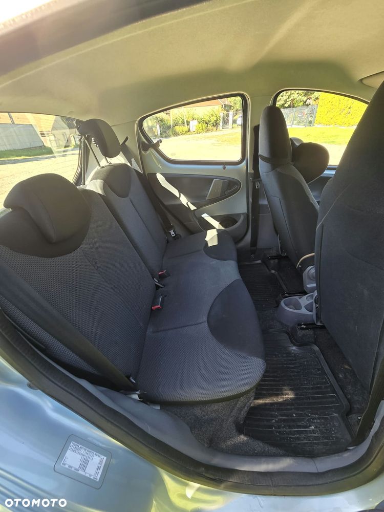 Toyota Aygo - 13