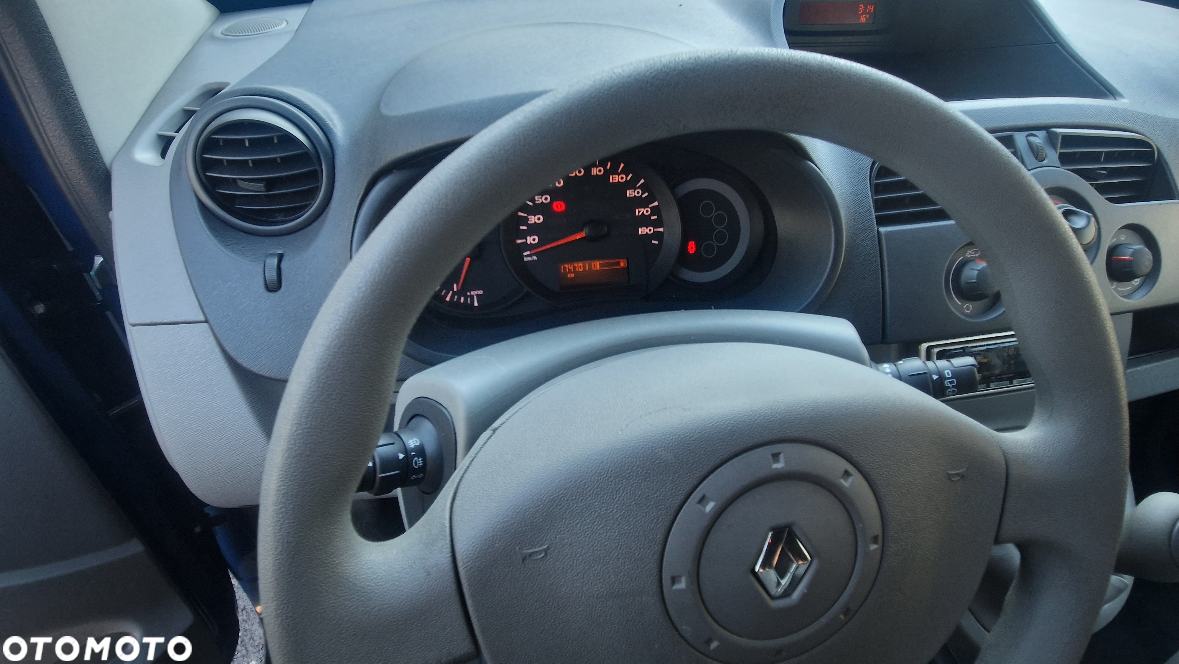 Renault Kangoo 1.6 8V 90 Happy Family - 23
