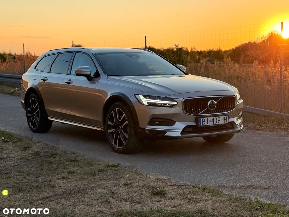 Volvo V90 Cross Country B5 D AWD Pro - 3