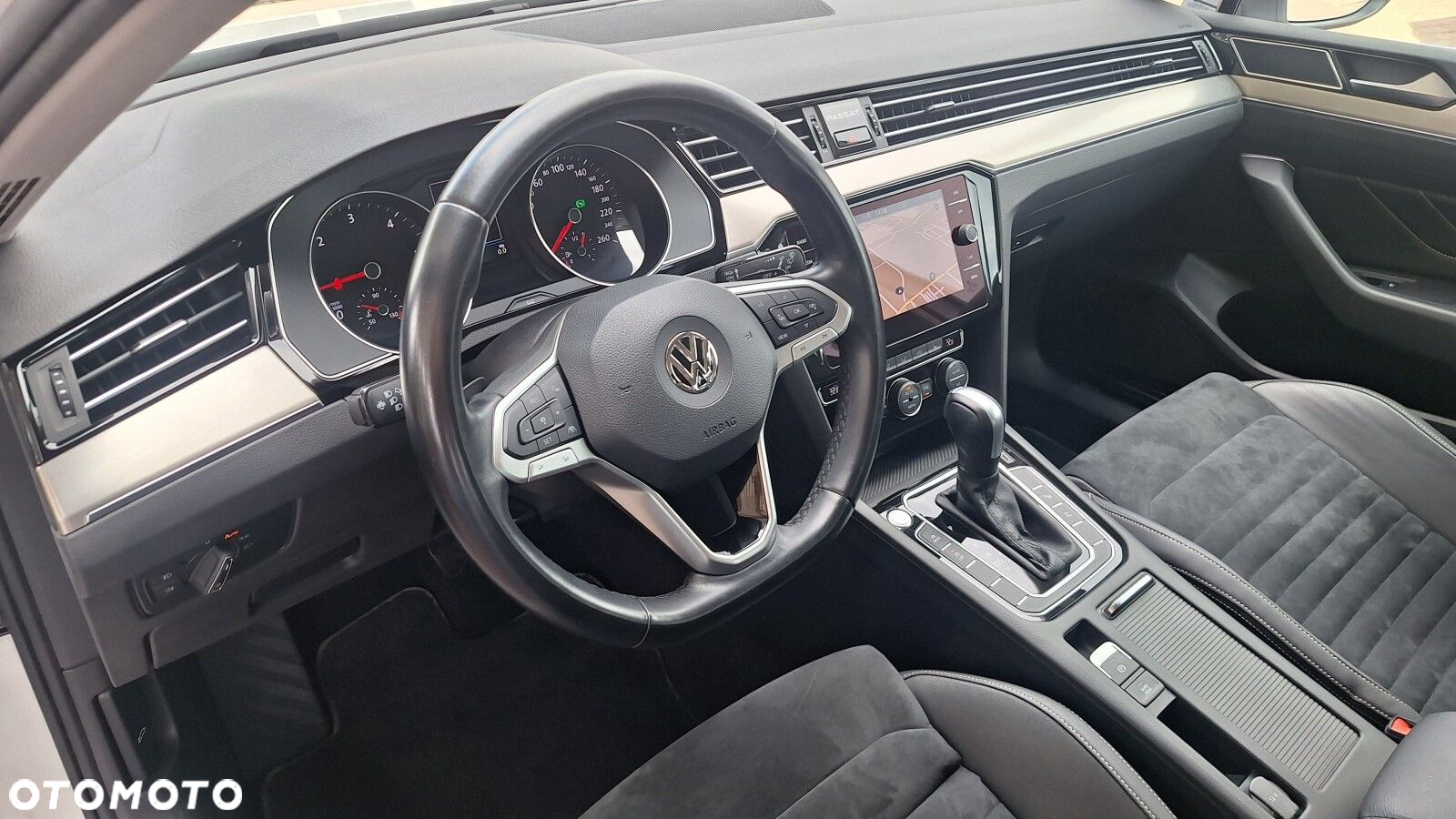 Volkswagen Passat 2.0 TDI EVO Elegance DSG - 15