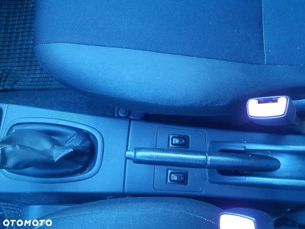 Suzuki Ignis - 13