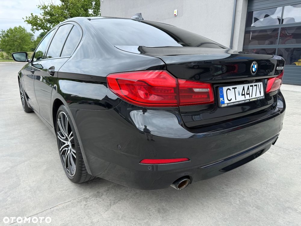 BMW Seria 5 520d Luxury Line sport - 5