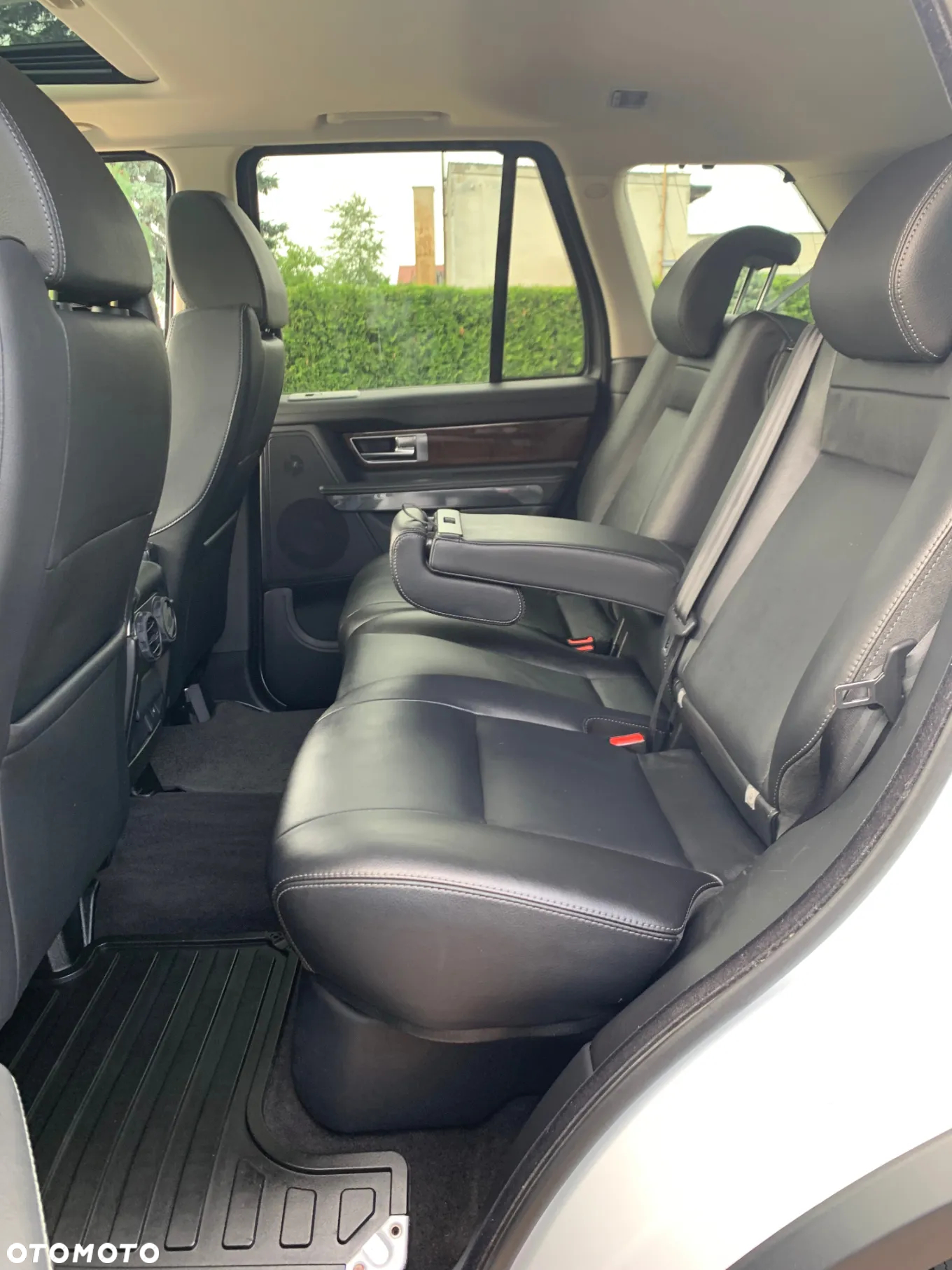 Land Rover Range Rover Sport - 13