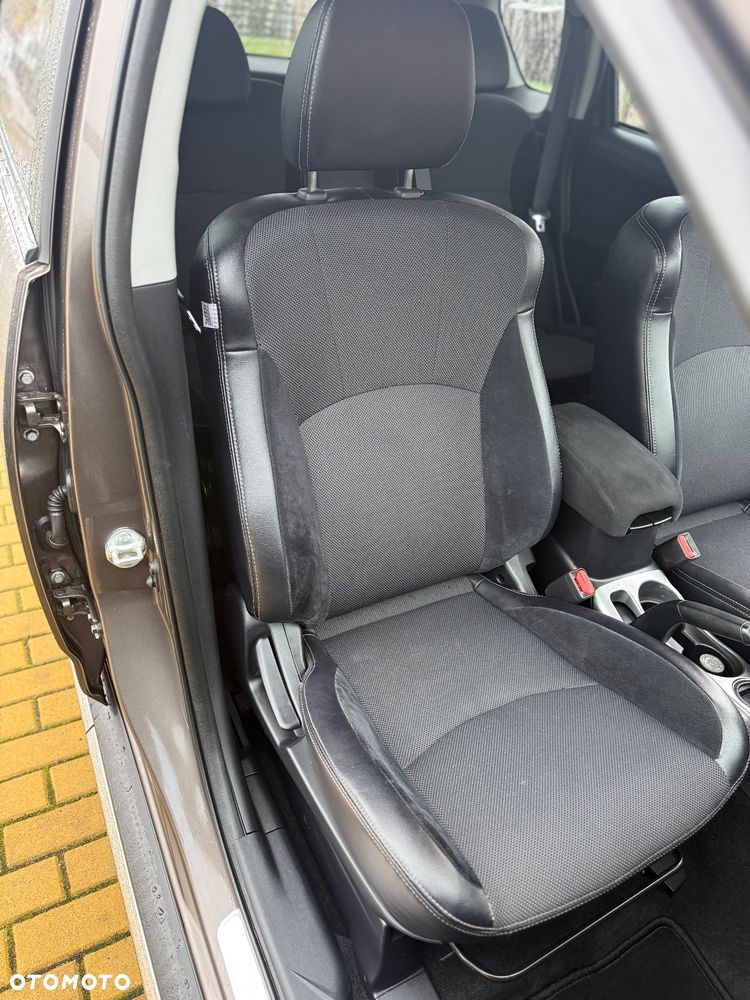 Mitsubishi Outlander 2.0 2WD Invite - 16