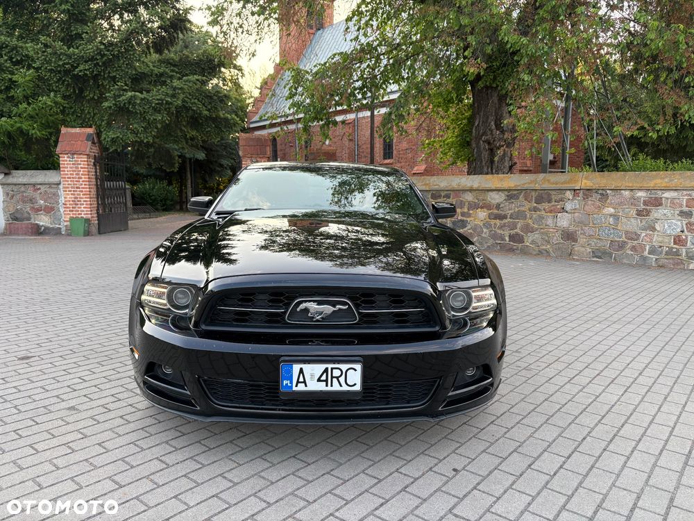 Ford Mustang 3.7 V6 Premium - 2