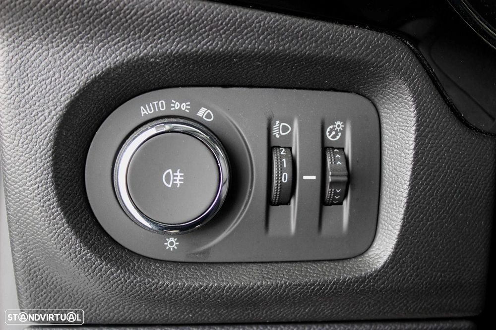 Opel Corsa 1.5 D Elegance - 13