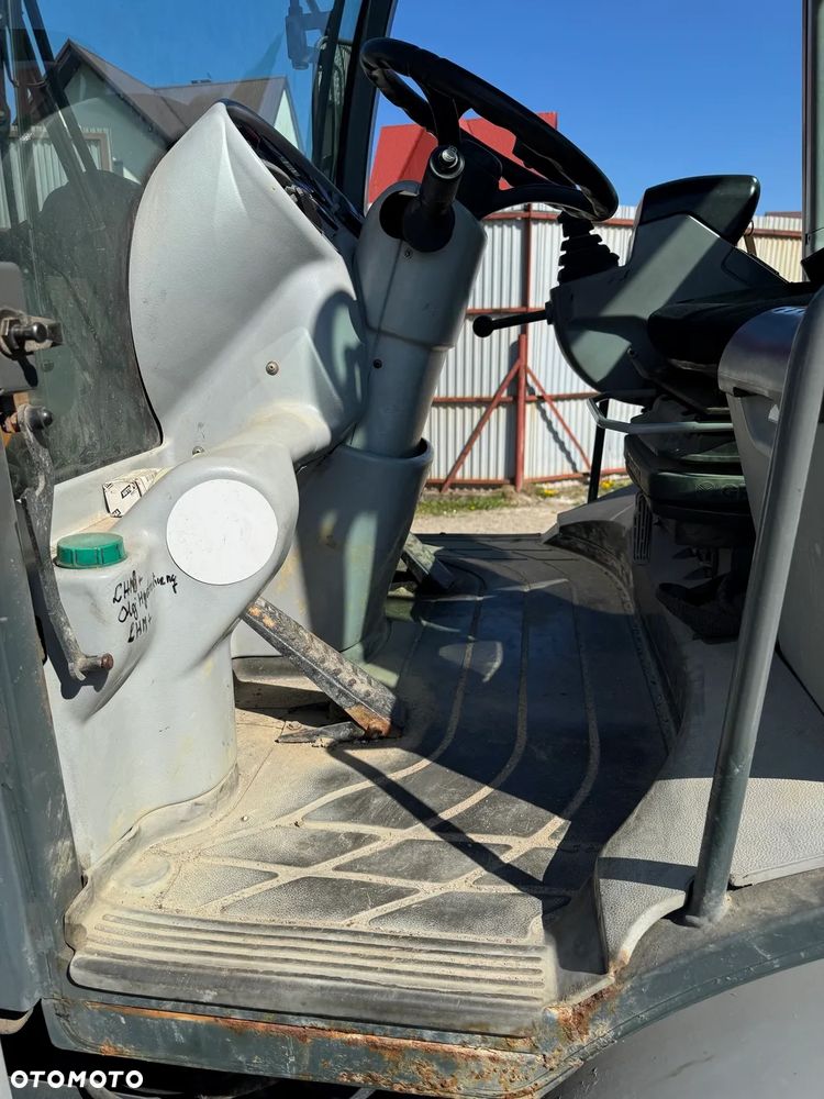 Kramer ALLRAD 680 - 31