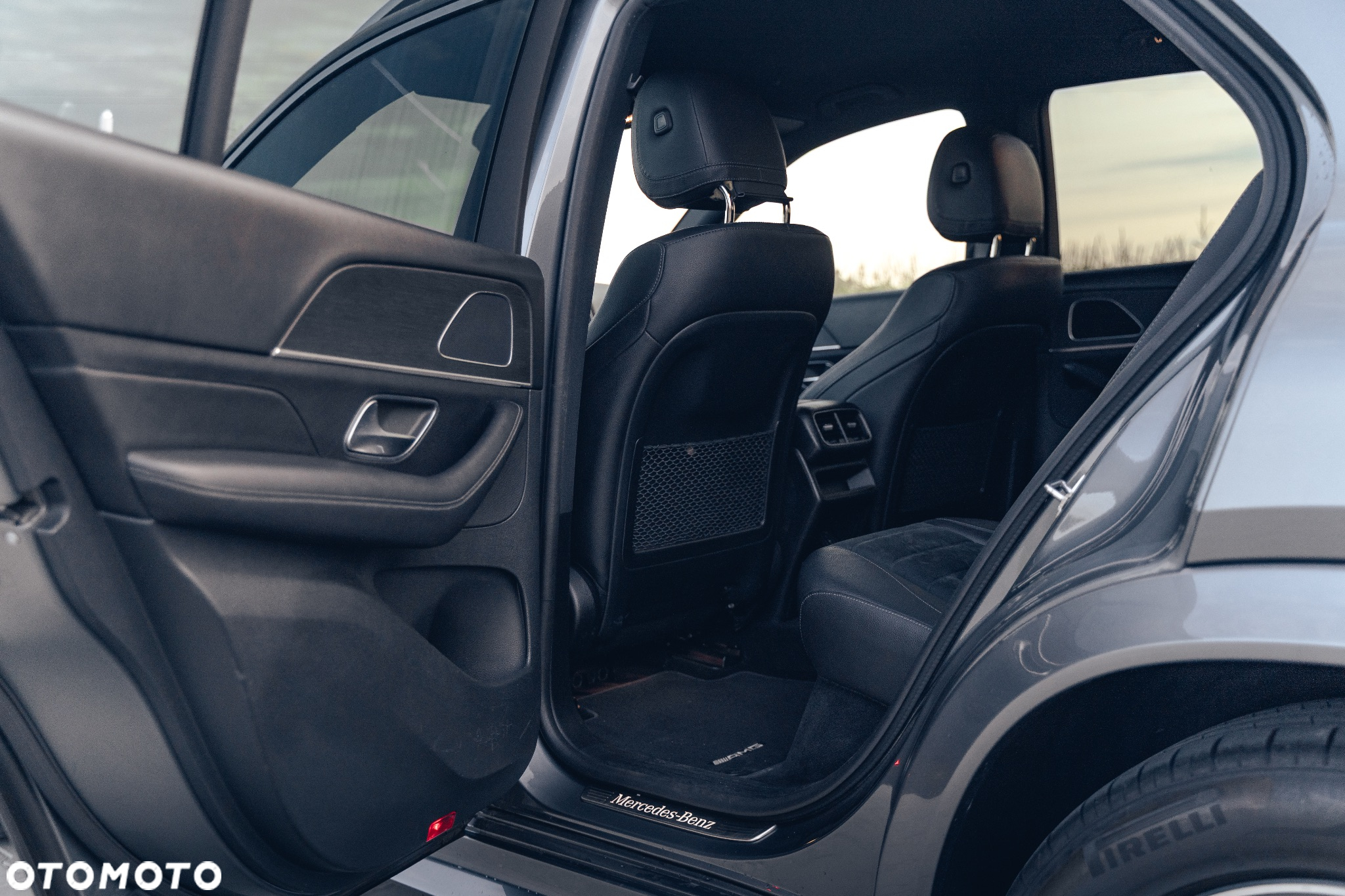 Mercedes-Benz GLE 300 d 4-Matic - 31