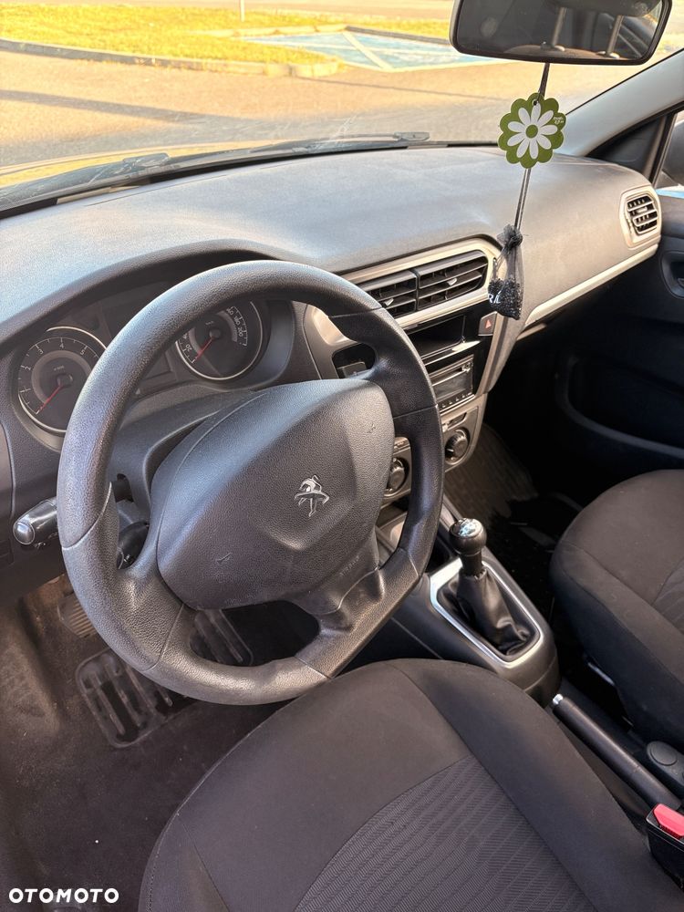 Peugeot 301 1.2 VTi/Pure Tech Active - 11