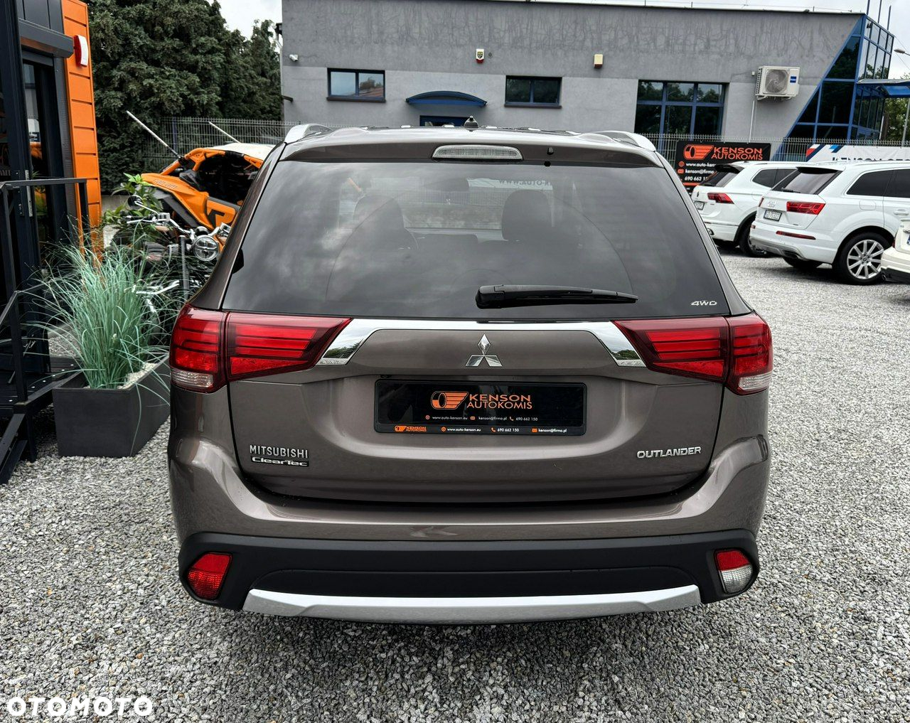 Mitsubishi Outlander 2.0 Intense + 4WD CVT - 40