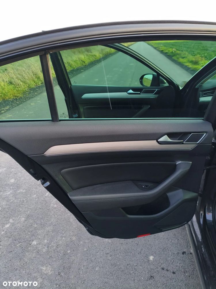 Volkswagen Passat 2.0 TDI BMT Highline DSG7 - 14