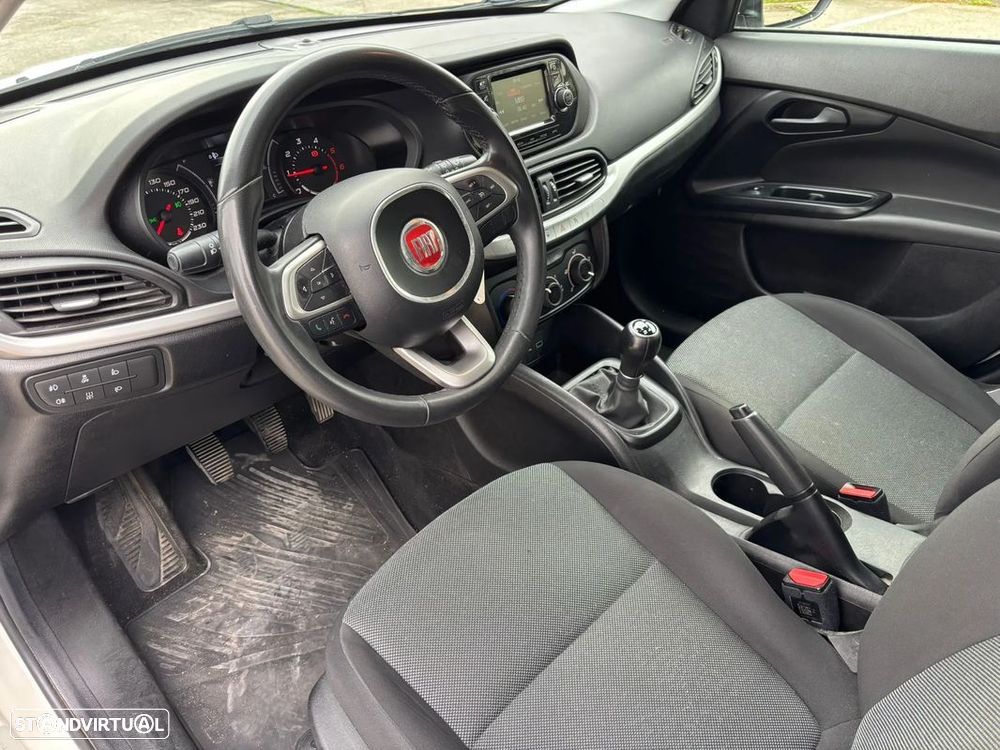 Fiat Tipo 1.3 M-Jet Pop - 19