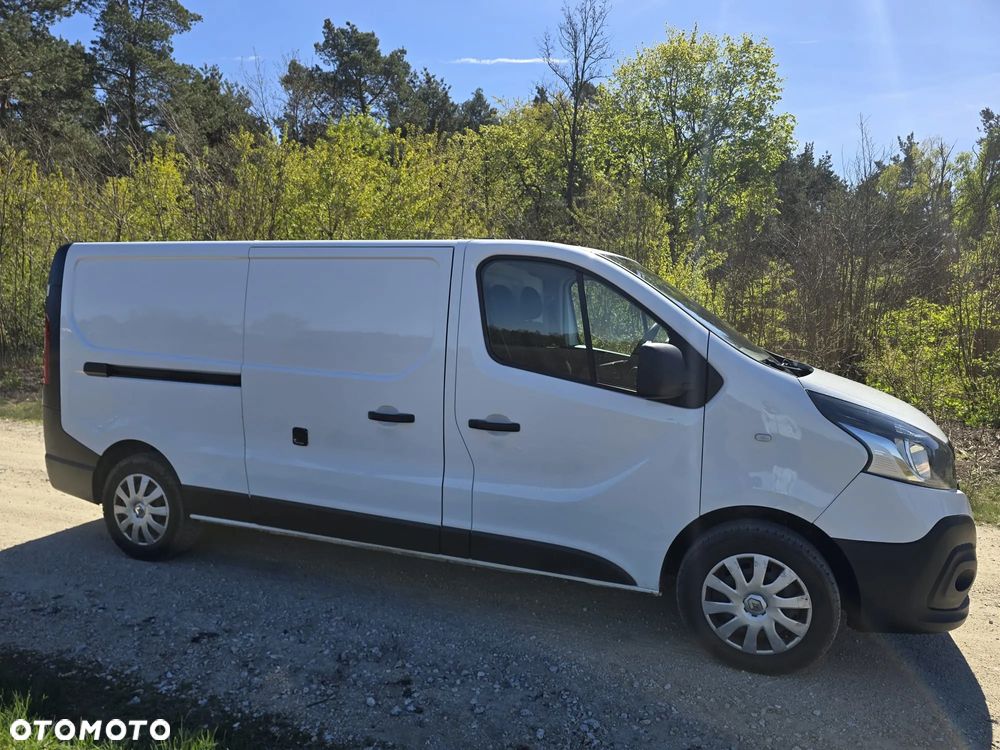 Renault Trafic - 10