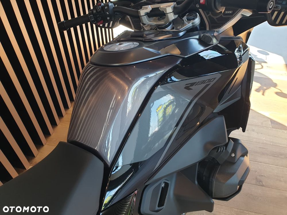 BMW R - 8