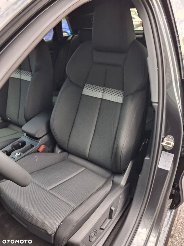 Audi A3 Sportback - 12