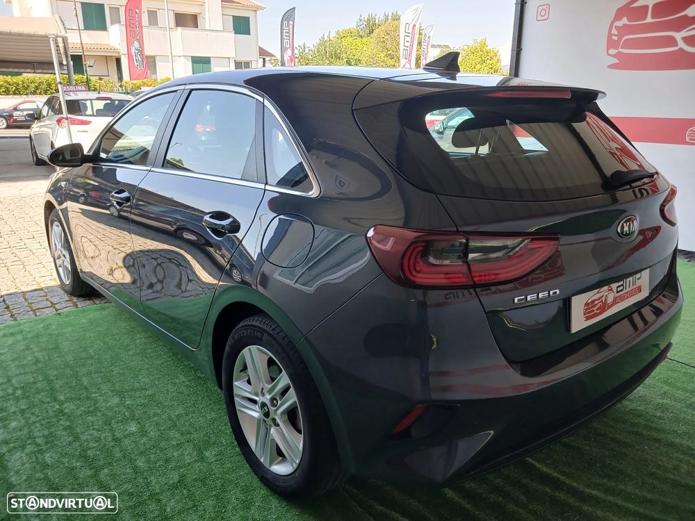 Kia Ceed 1.0 T-GDI 120 OPF Nightline Edition - 20