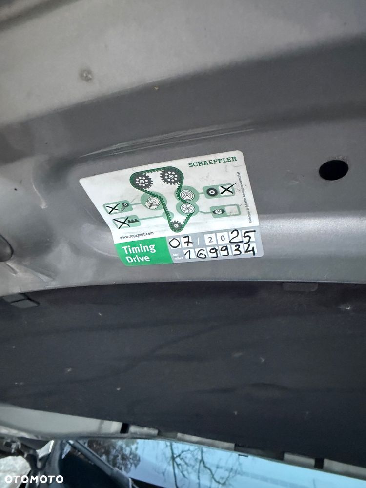 Skoda RAPID 1.0 TSI Style - 27