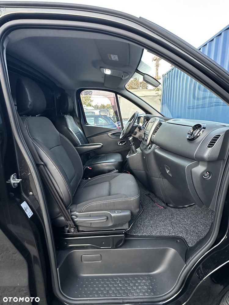 Renault Trafic - 11