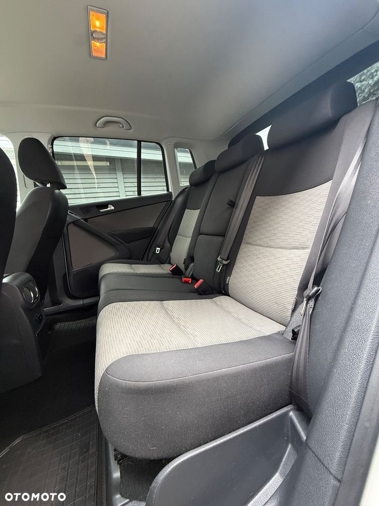 Volkswagen Tiguan - 24