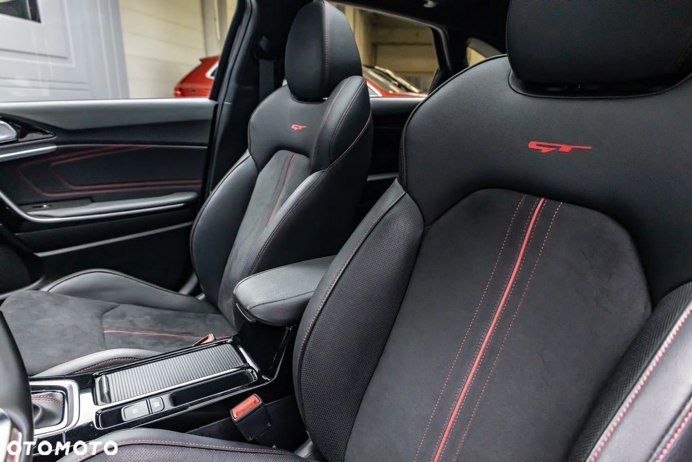 Kia ProCeed 1.6 T-GDI DCT7 OPF GT - 18