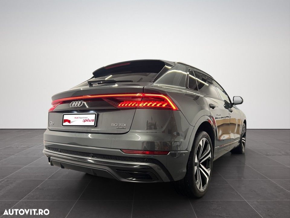 Audi Q8 - 5