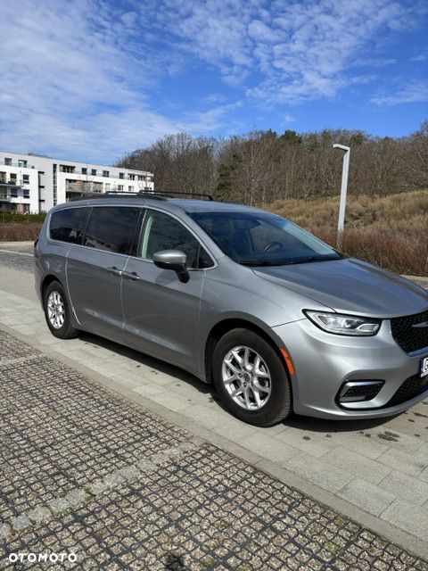 Chrysler Pacifica - 3