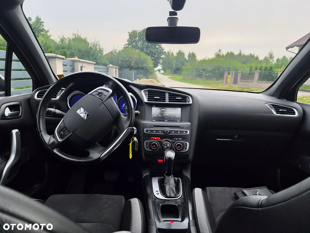 DS Automobiles DS 4 - 5