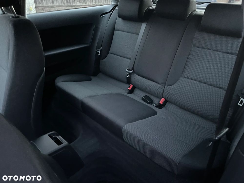 Audi A3 3-drzwiowe 1.6 Ambiente - 10