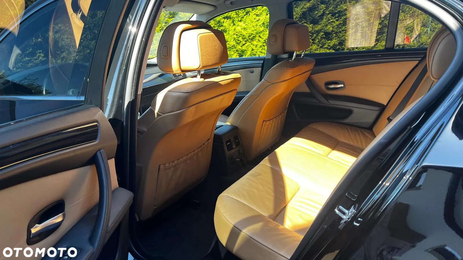 BMW Seria 5 523i Edition Exclusive - 14