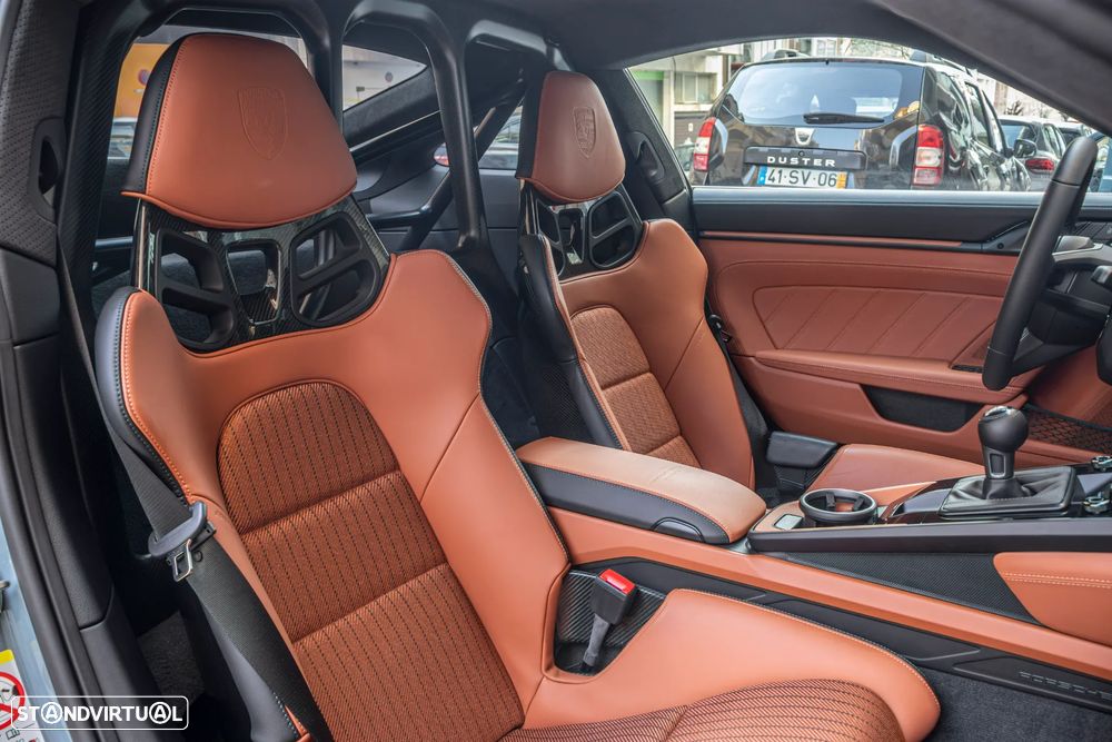 Porsche 911 (992) S/T - 41