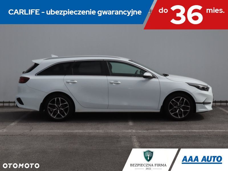 Kia Ceed - 8