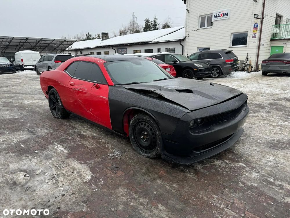 Dodge Challenger - 5