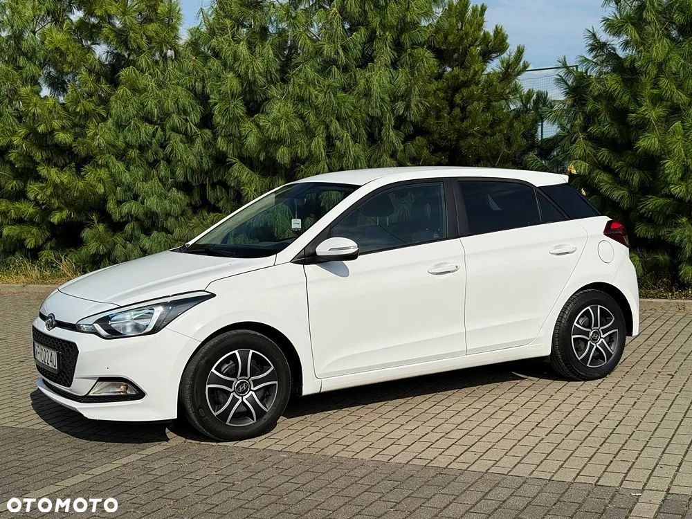 Hyundai i20 1.25 Classic + - 8