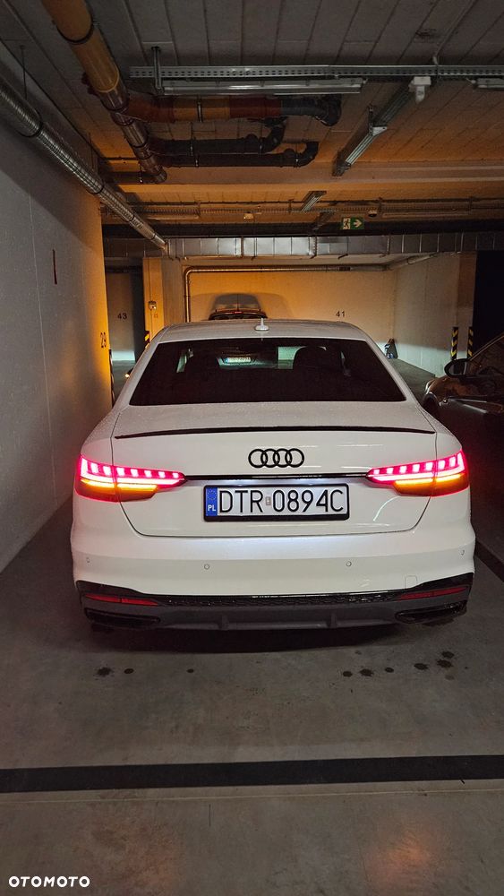 Audi A4 Limousine 35 TFSI mHEV S Line S tronic - 12