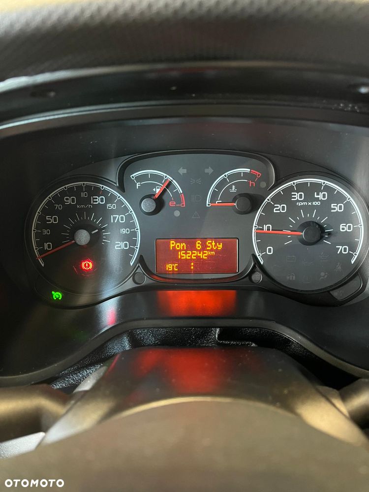 Fiat Doblo 1.3 16V Multijet Active - 9