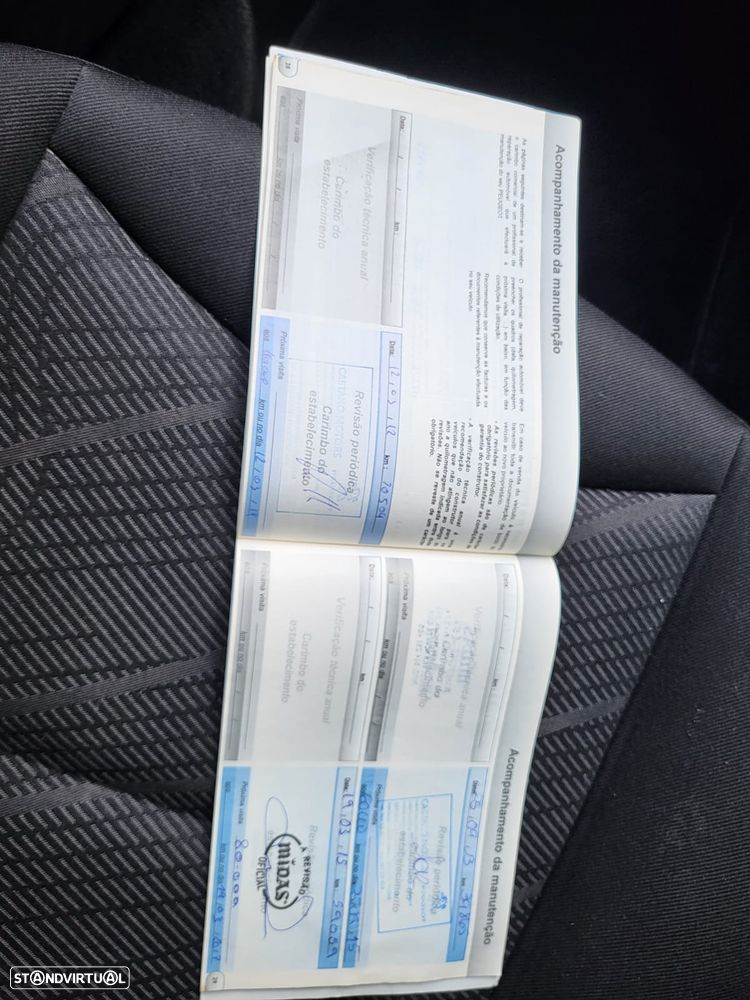 Peugeot 308 SW 1.6 HDi Executive CVM6 - 25