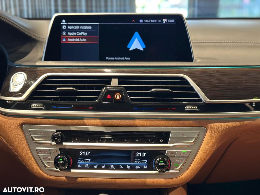 BMW Seria 7 740Li xDrive - 28