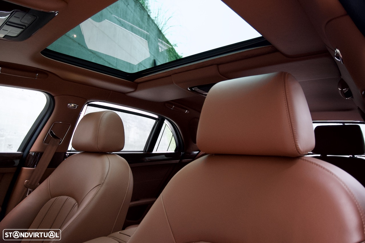 Bentley Mulsanne Extended Wheel Base - 16