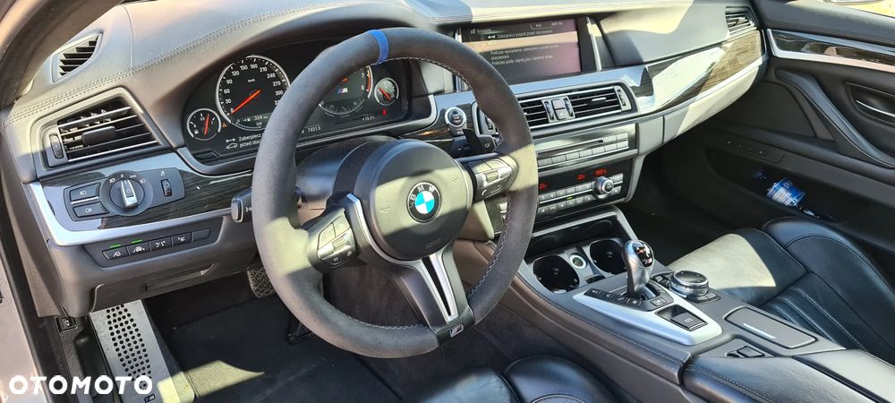 BMW M5 DKG - 6