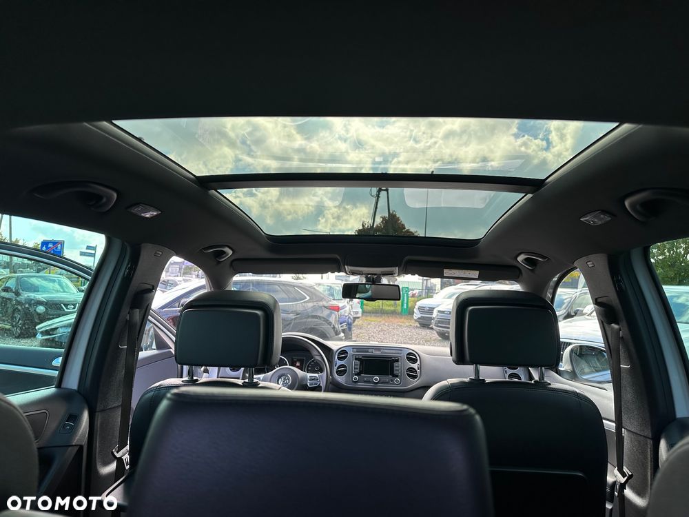 Volkswagen Tiguan - 14